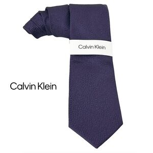Calvin Klein Silk Blend Necktie Tie Geometric Textured Eggplant